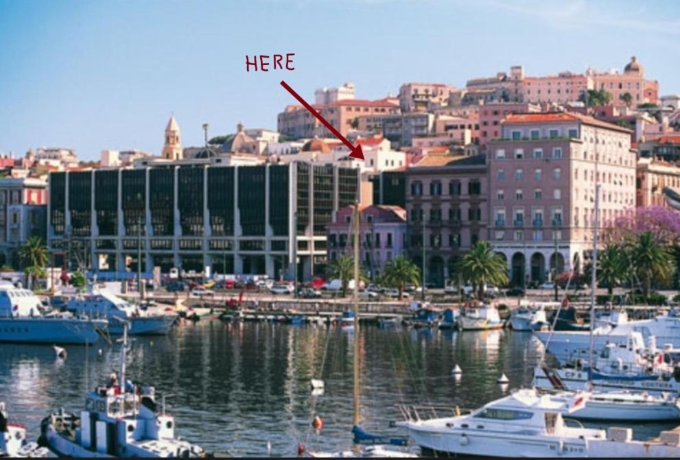 Appartamento Di Fronte Al Porto Turistico Cagliari Exterior foto